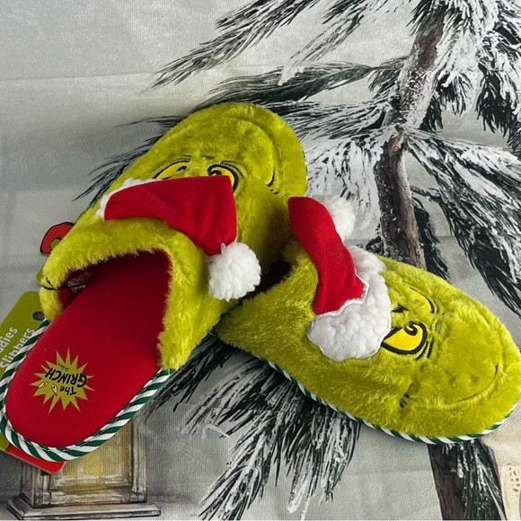 The Grinch :L(9/10) Women Christmas Holiday Slide Slippers/Socks Multi Color - Picture 7 of 8